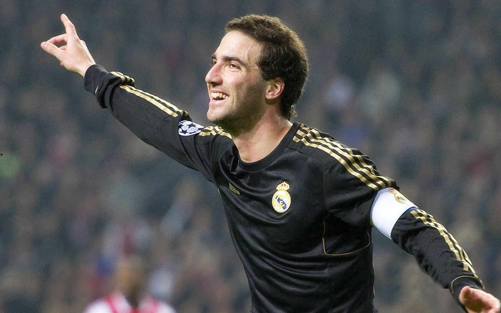 昔日绿茵骄子今陷囹圄,36岁前国脚涉假球案震惊足坛